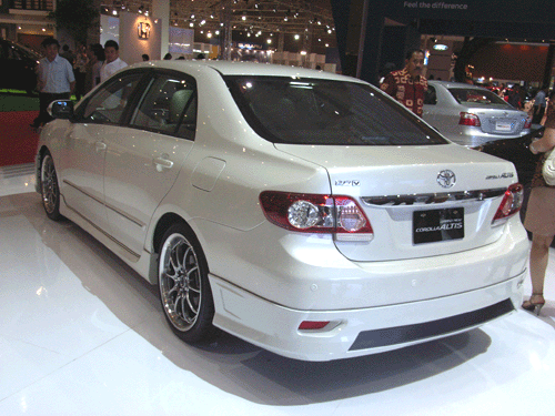 2013_toyota_corolla_resimleri (1)-2b.gif